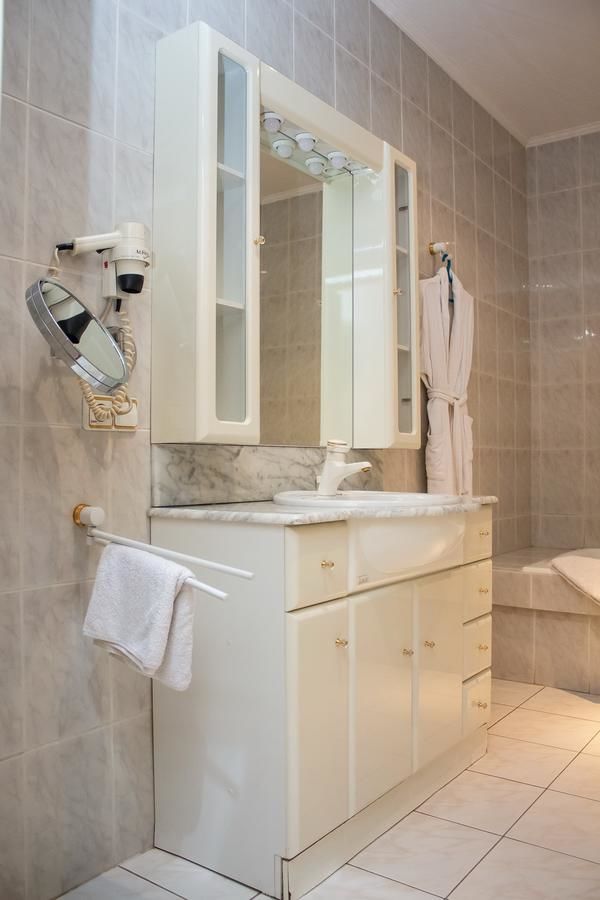 Отель Отель Каталония Кропивницкий-25